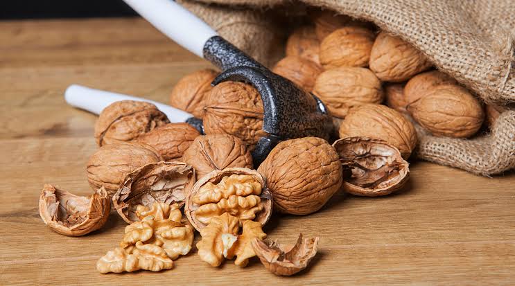 Walnut - SIVANK Traders